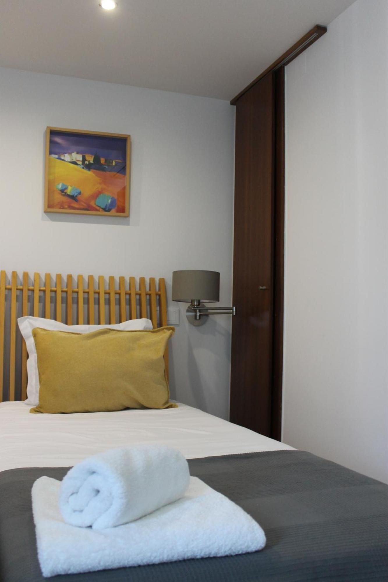 Hotel Paulo VI Rio Maior Exterior photo